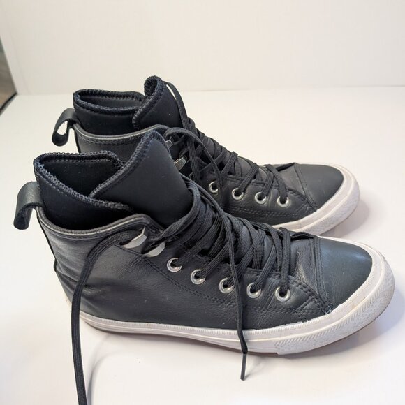 Like new black leather Converse Chuck Taylor All Star high-top sneakers - size 8 - Picture 12 of 17